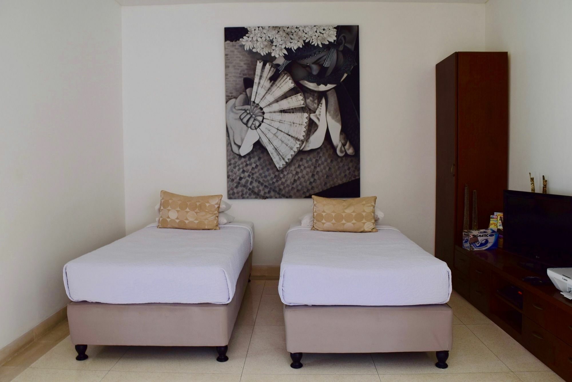 Pantai Hitam Villa Selemadeg Екстериор снимка